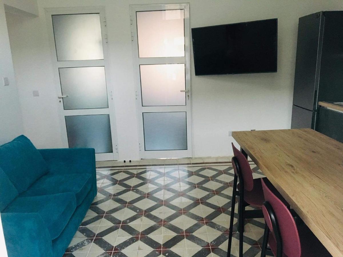 Sliema New House Central Location Екстер'єр фото